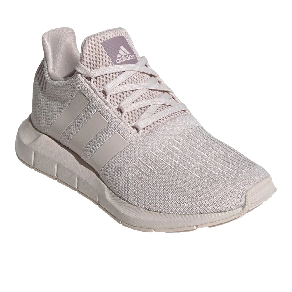 Swift Run Lace Up Sneakers