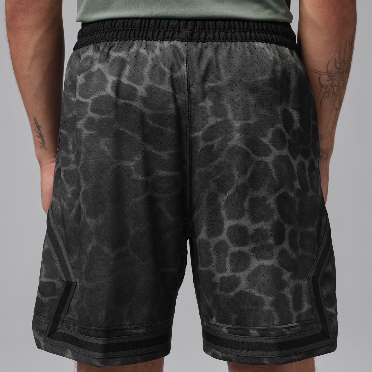Diamond AOP Short -Mens