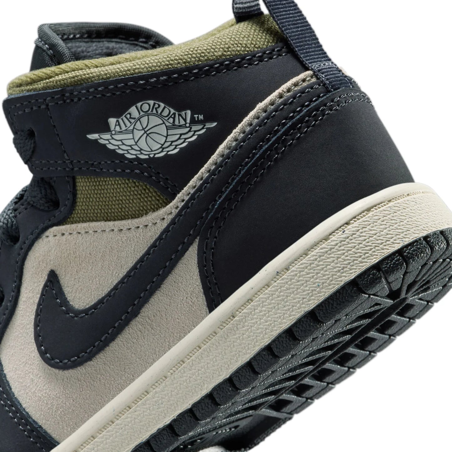 AJ 1 Mid - Kids