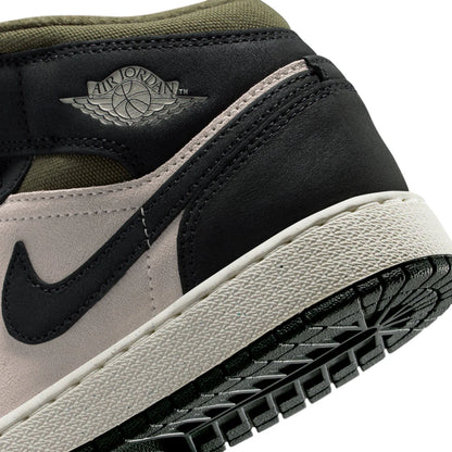 AJ 1 Mid -Youth