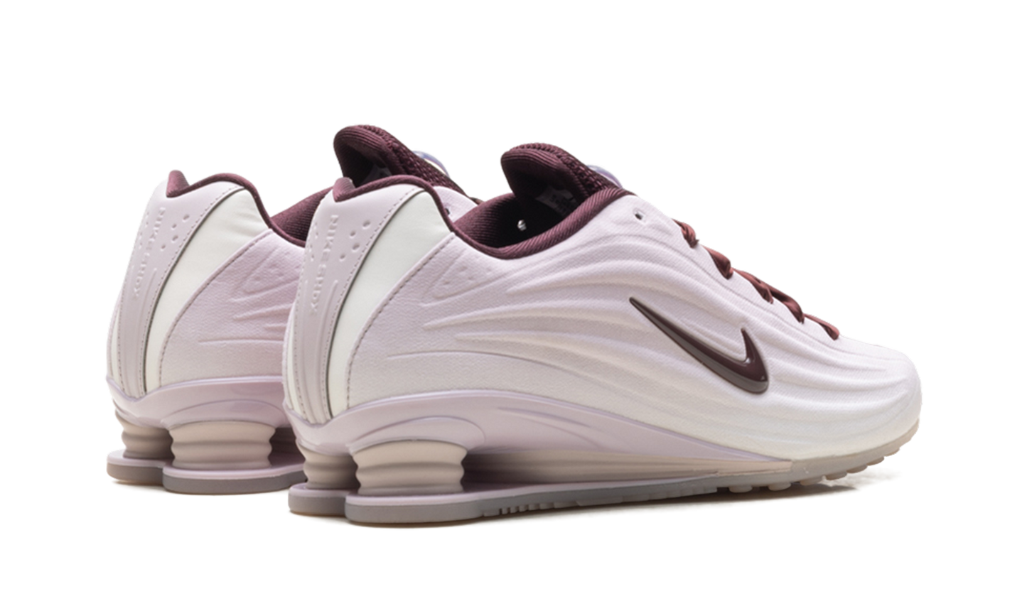 Shox Z SE WMNS"Particle Rose Burgundy Crush" IQ3364 627