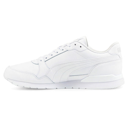 ST Runner V3 Lace Up Sneakers