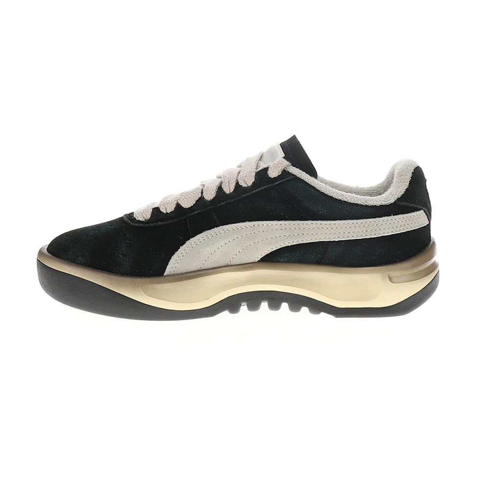 GV Special The Neverworn Lace Up Sneakers