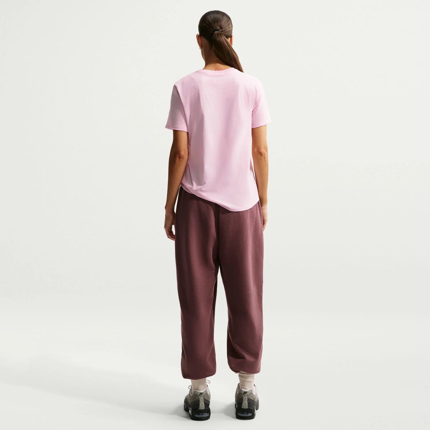 Club Tee - Womens