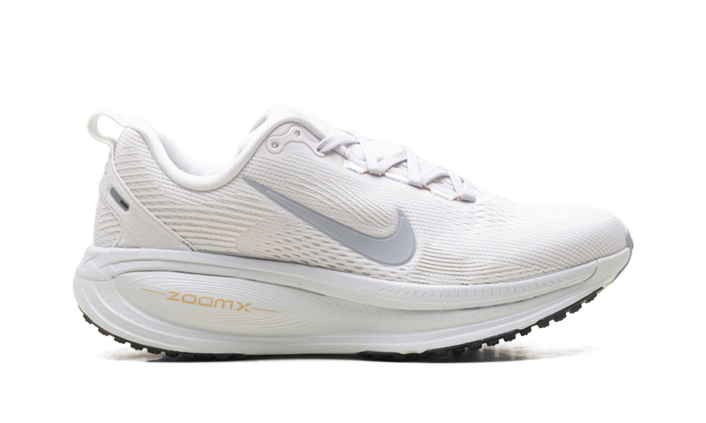 Vomero 18 WMNS"Vast Grey Summit White" HM6804 007
