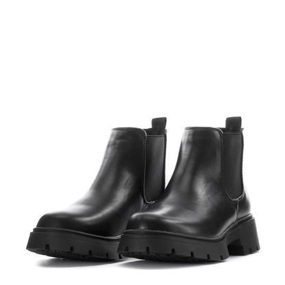 Sasha Slip Resistant - Womens