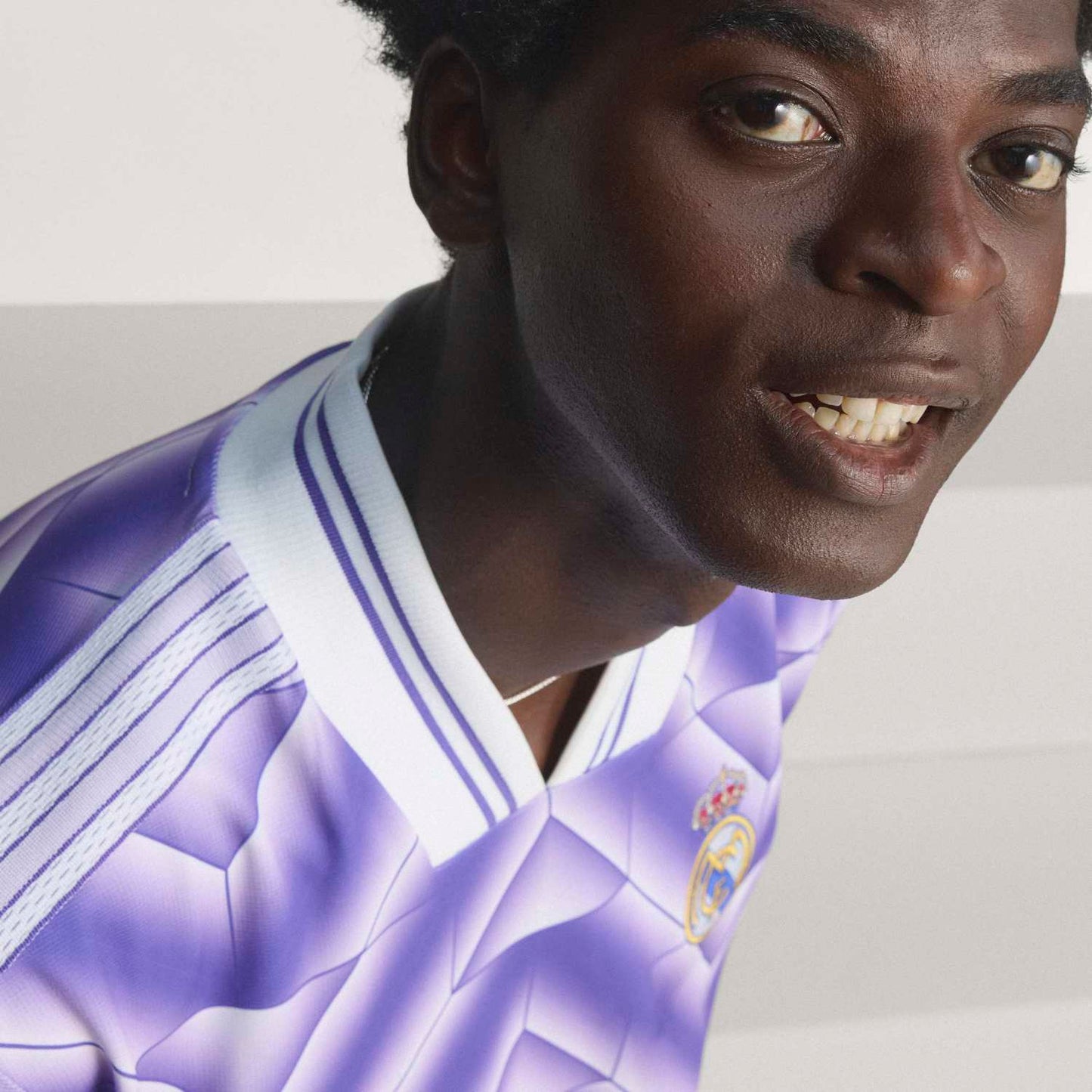 Real Madrid 25/26 Lifestyle Jersey - Mens