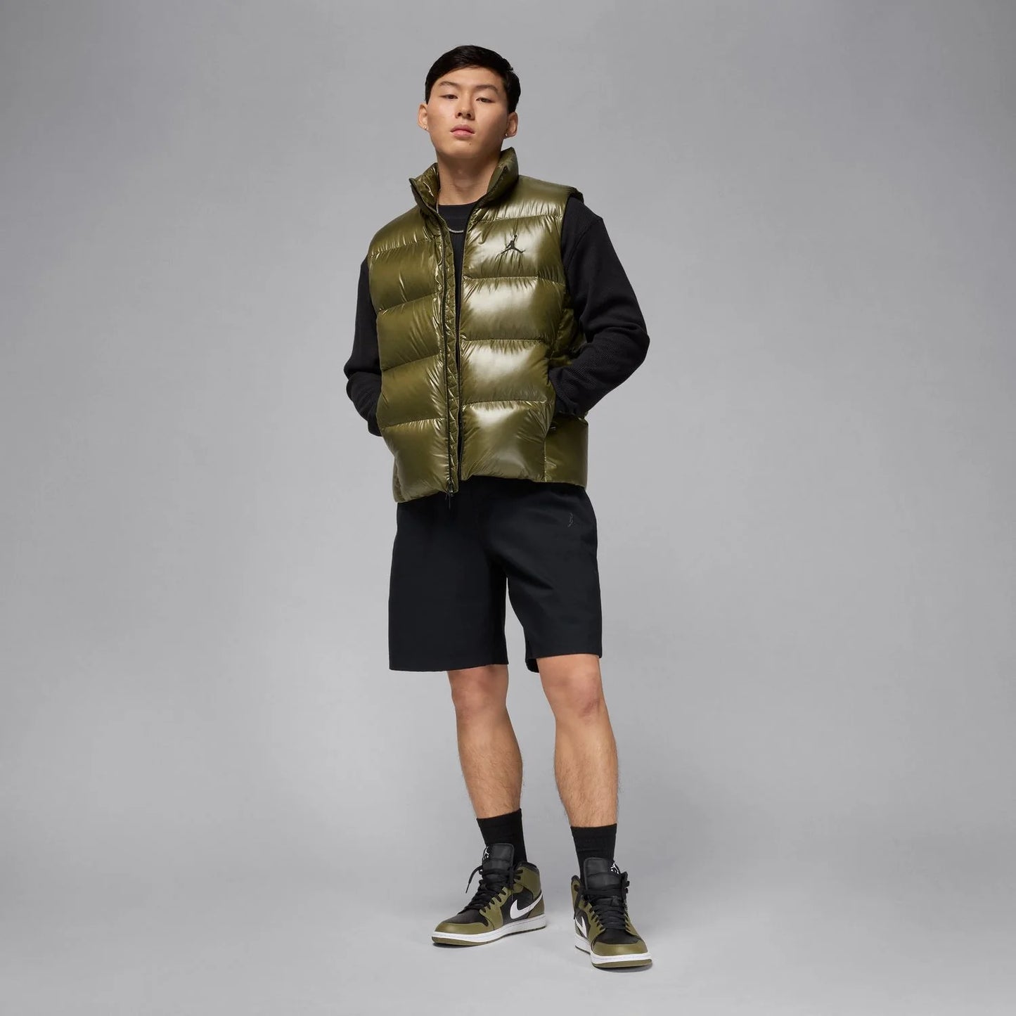 MJ Essential Woven Short - Mens