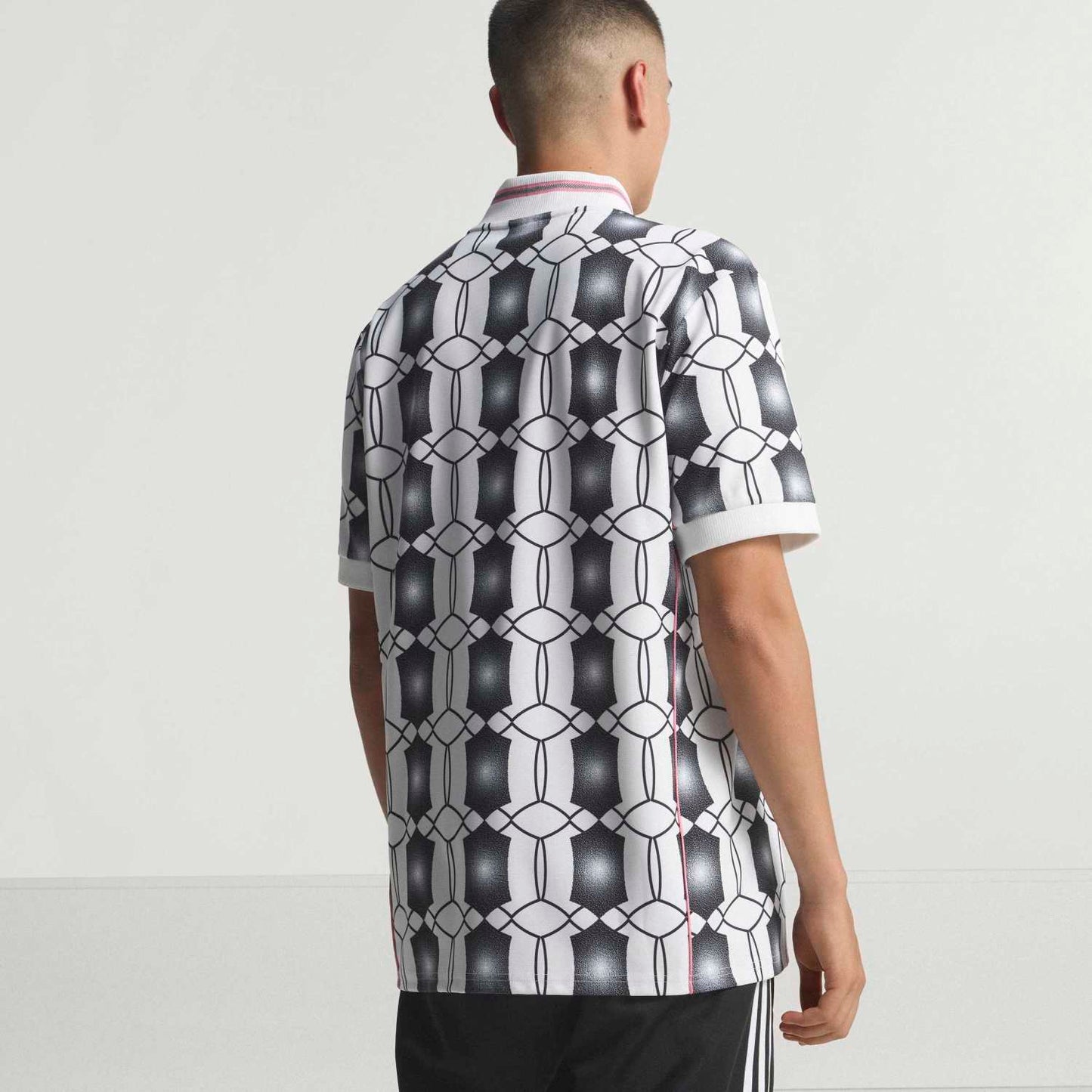 Juventus 25/26 Lifestyle Jersey - Mens