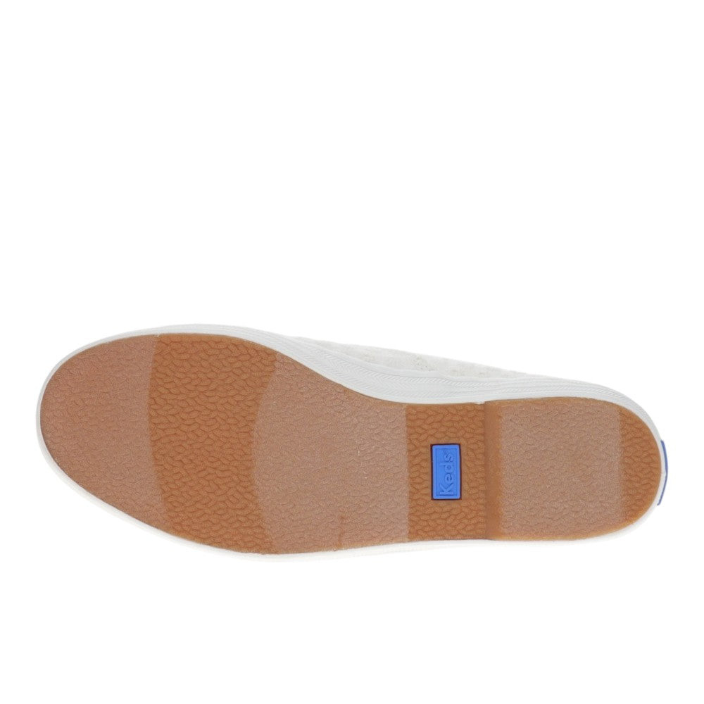 Champion Slip Daisy Eyelet Sneakers