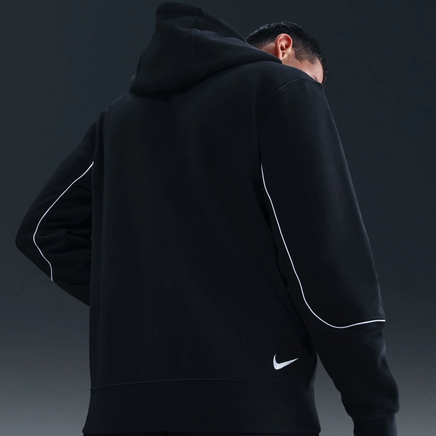 T90 Club Hoody -Mens
