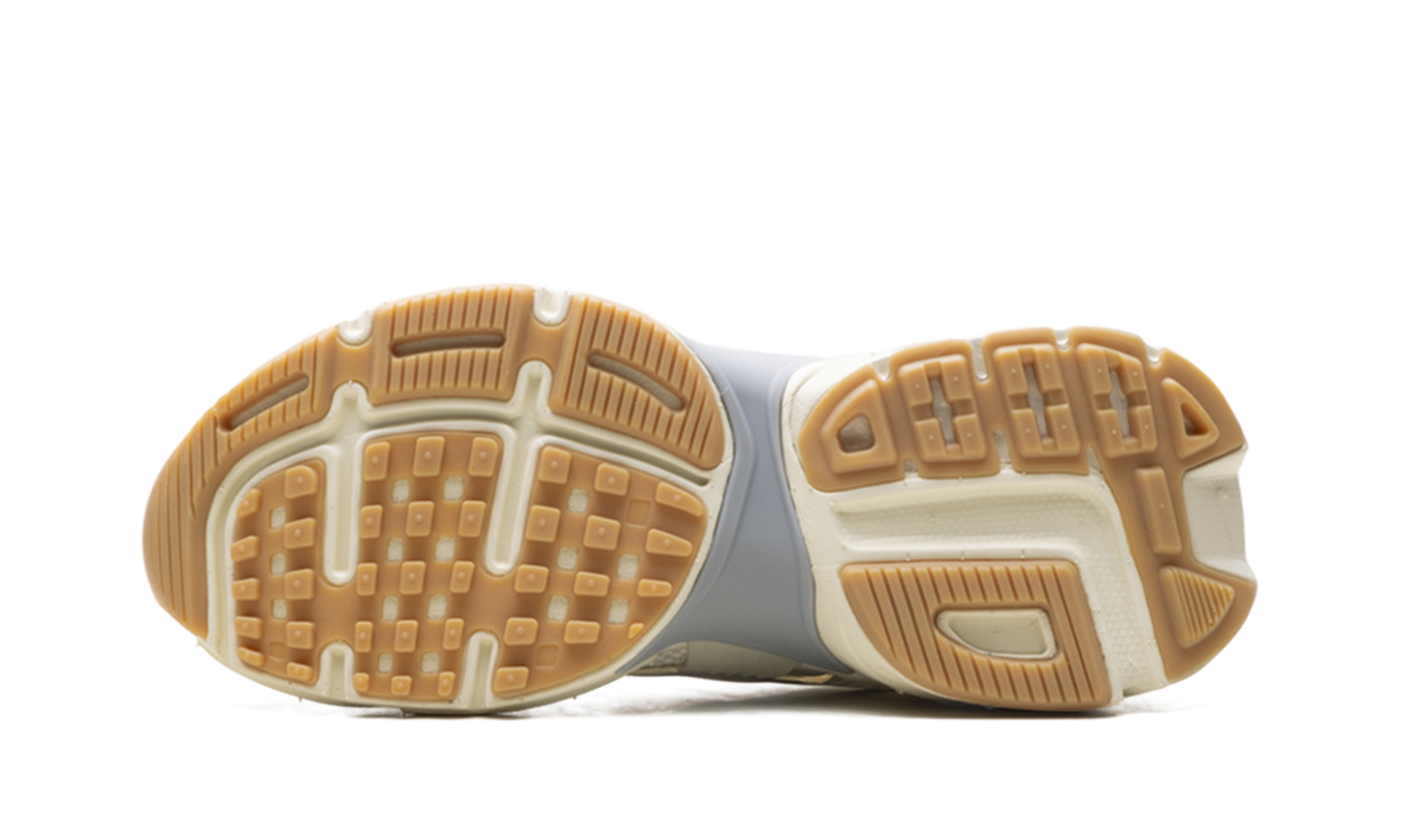 V2K Run WMNS"White Photon Dust Fir" FD0736 108