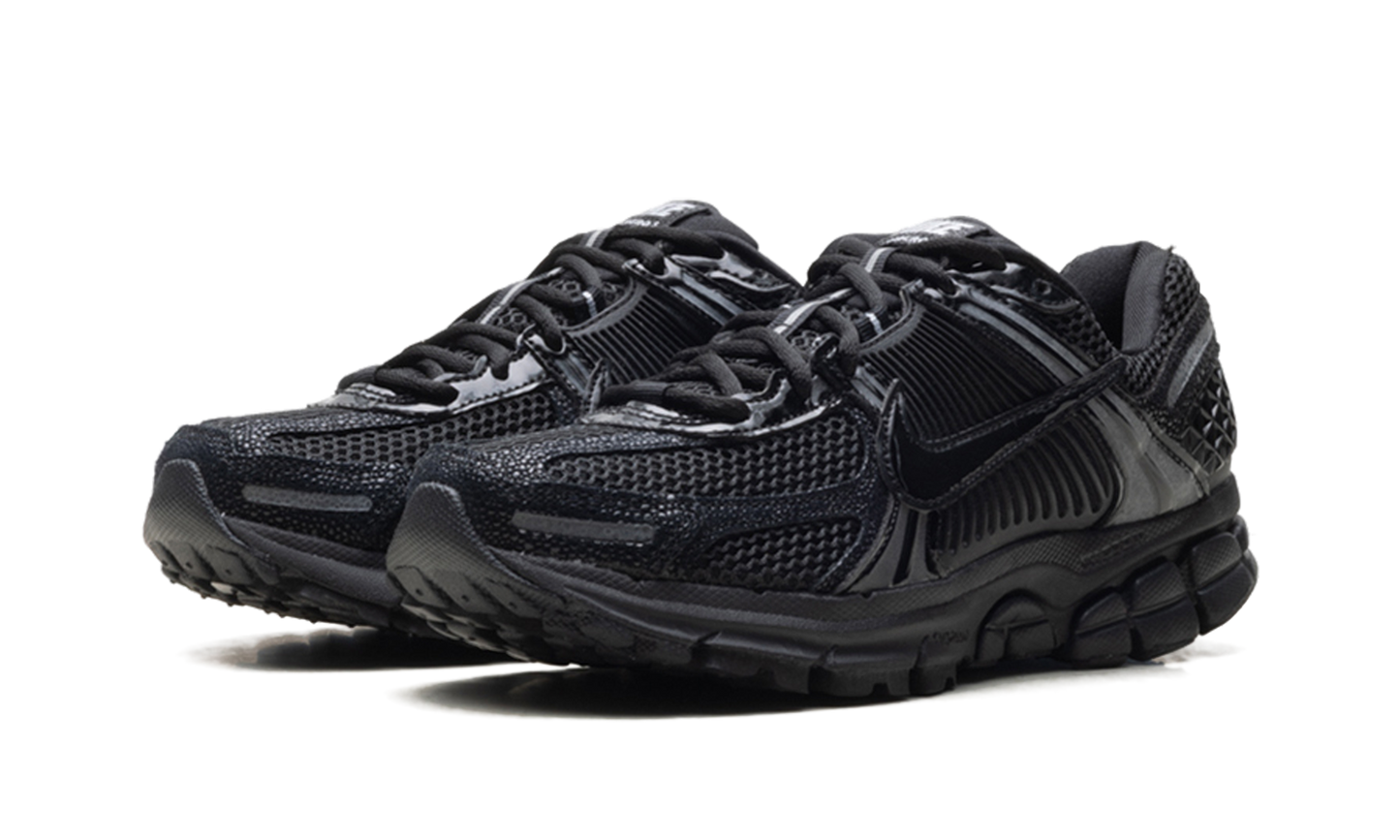 Zoom Vomero 5 WMNS"Black Patent" II6236 001