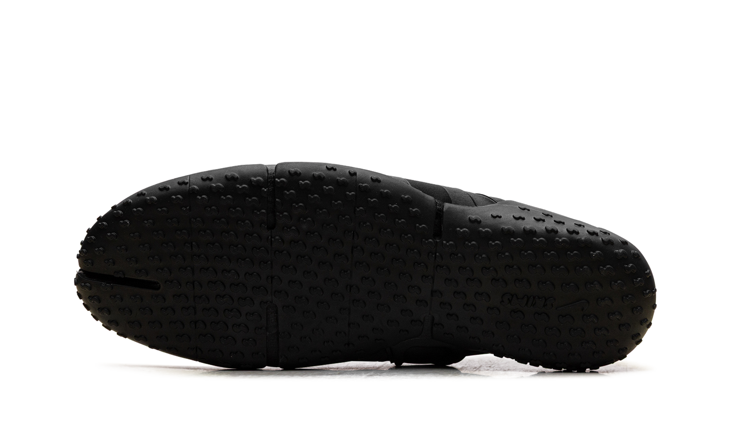 Air Rift Satin WMNS"SKIMS - Black" IQ7158 001