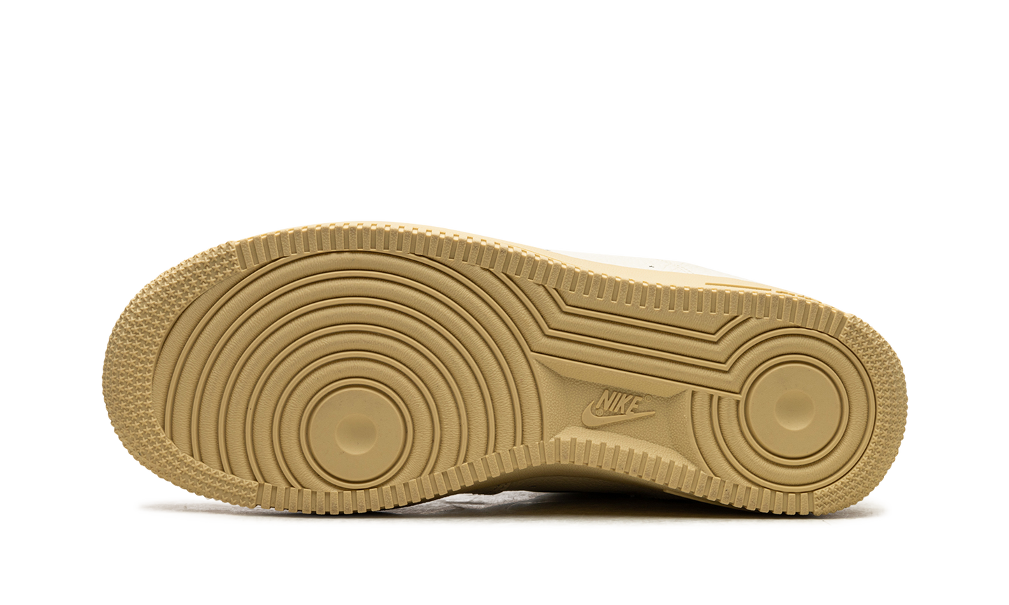AIR FORCE 1 JEEL MNS WMNS"Coconut Milk" DO9456 100