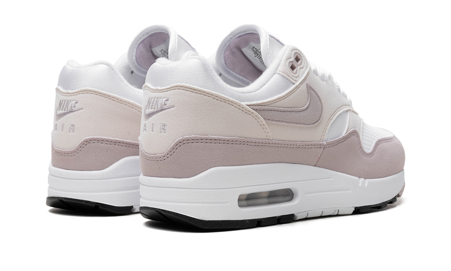 Wmns Air Max 1"Platinum Violet" DZ2628 106
