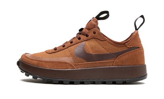 GENERAL PURPOSE SHOE WMNS"Tom Sachs - Field Brown" DA6672 201